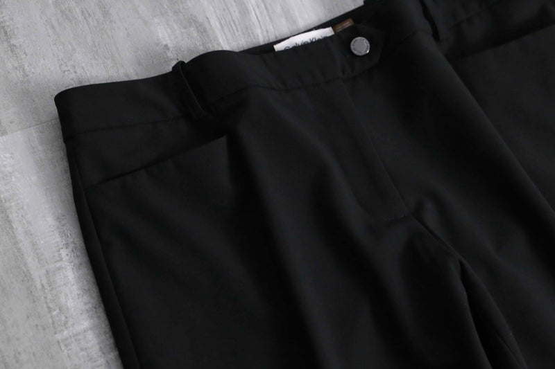 2000s Calvin Klein no tuck semi flare slacks