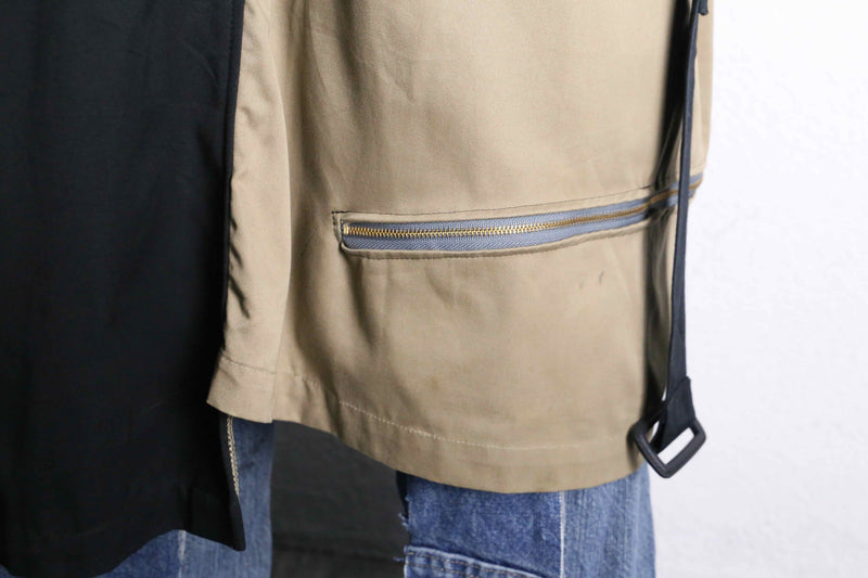 “Re:make” beige × black zip trench coat