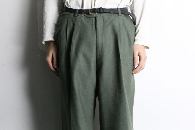 moss green 2tuck wide tapered wool slacks