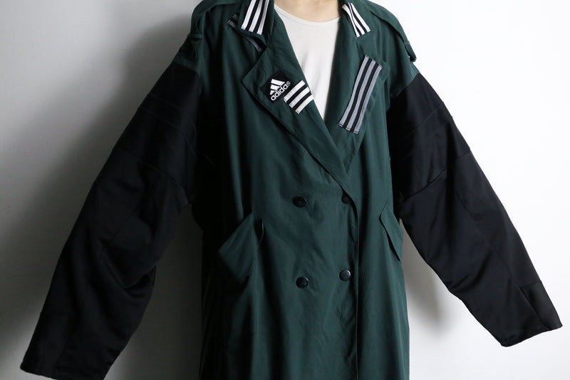 "Re:make" track docking green smooth long coat