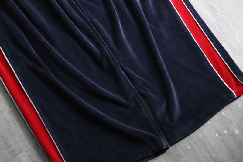 1990s Roundtree & Yorke velour track pants
