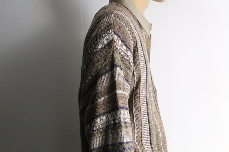 switching design 3D cardigan