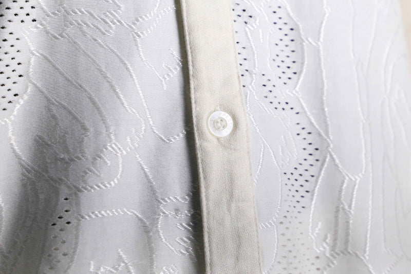 white geometry embroidery pattern linen S/S shirt