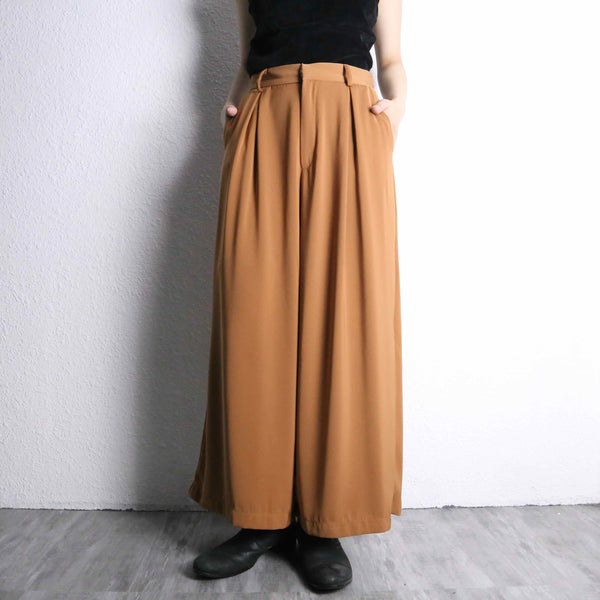 light brown 1tuck wide easy pants