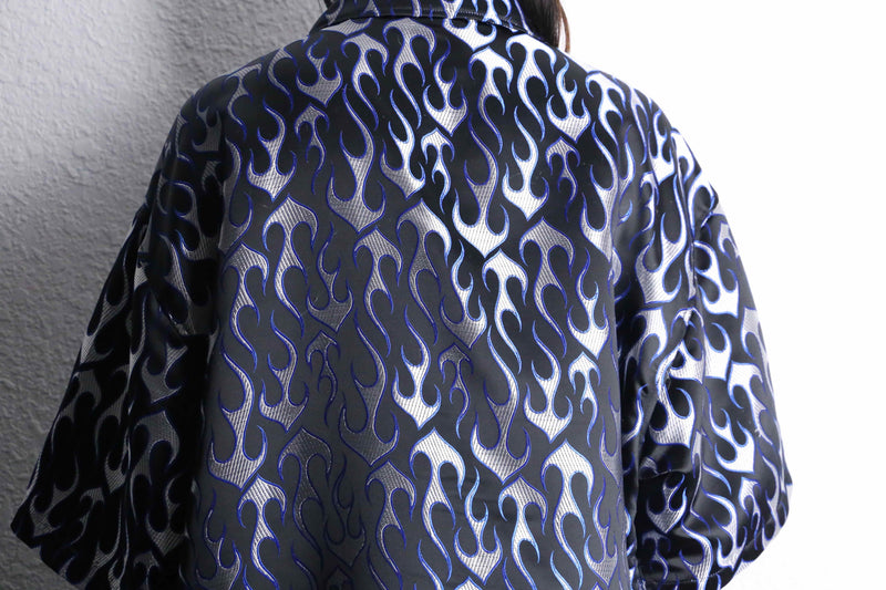 blue metallic fire pattern s/s shirt