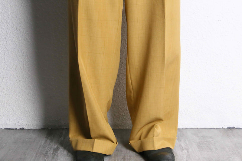 STACY ADAMS” mustard color 2tuck wide slacks