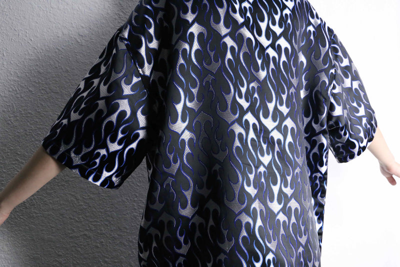 blue metallic fire pattern s/s shirt