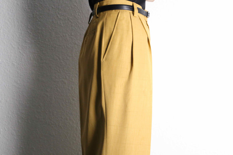 STACY ADAMS” mustard color 2tuck wide slacks