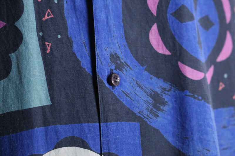 “PERRY ELLIS” mulch pattern silk s/s shirt