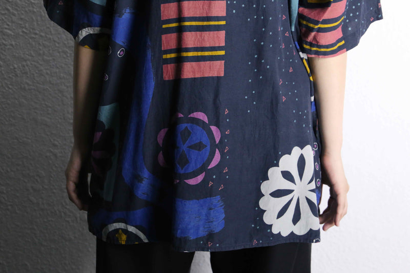 “PERRY ELLIS” mulch pattern silk s/s shirt
