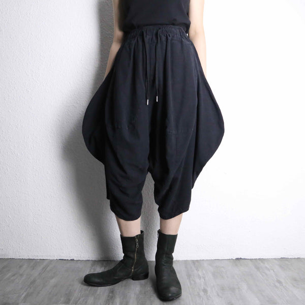black cotton cropped balloon sarouel pants