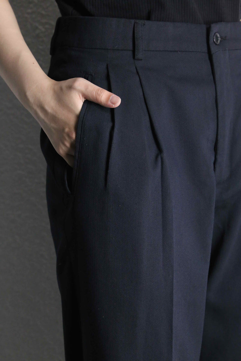 "claiborne"dark navy color soft textile trousers
