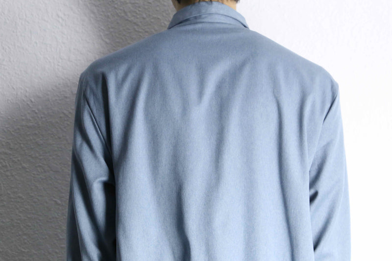 pale tone shirt jacket set up