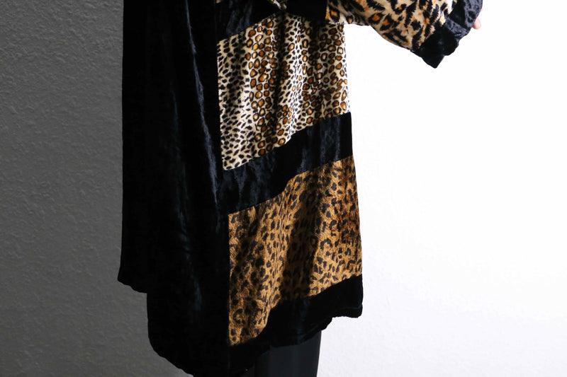 animal mulch pattern velour long shirt