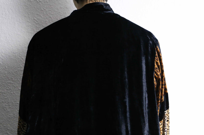 animal mulch pattern velour long shirt