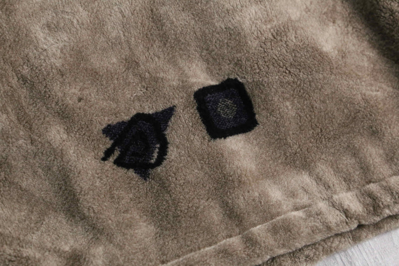 “FORECASTER SPORTS” Acryl fleece zip-up hoodie