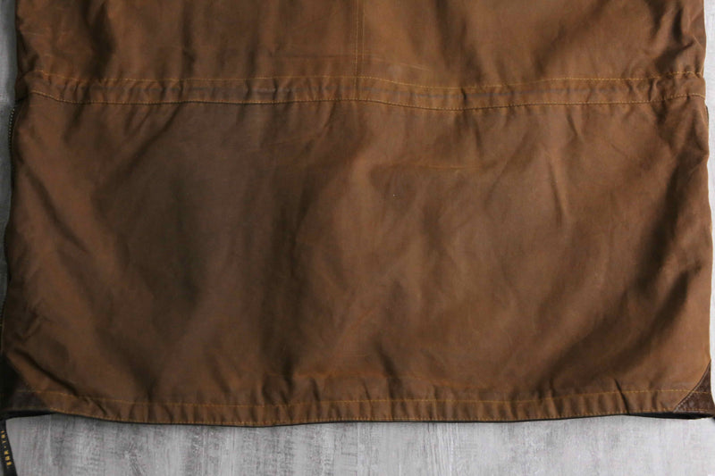 suede switched oiled cotton jacket