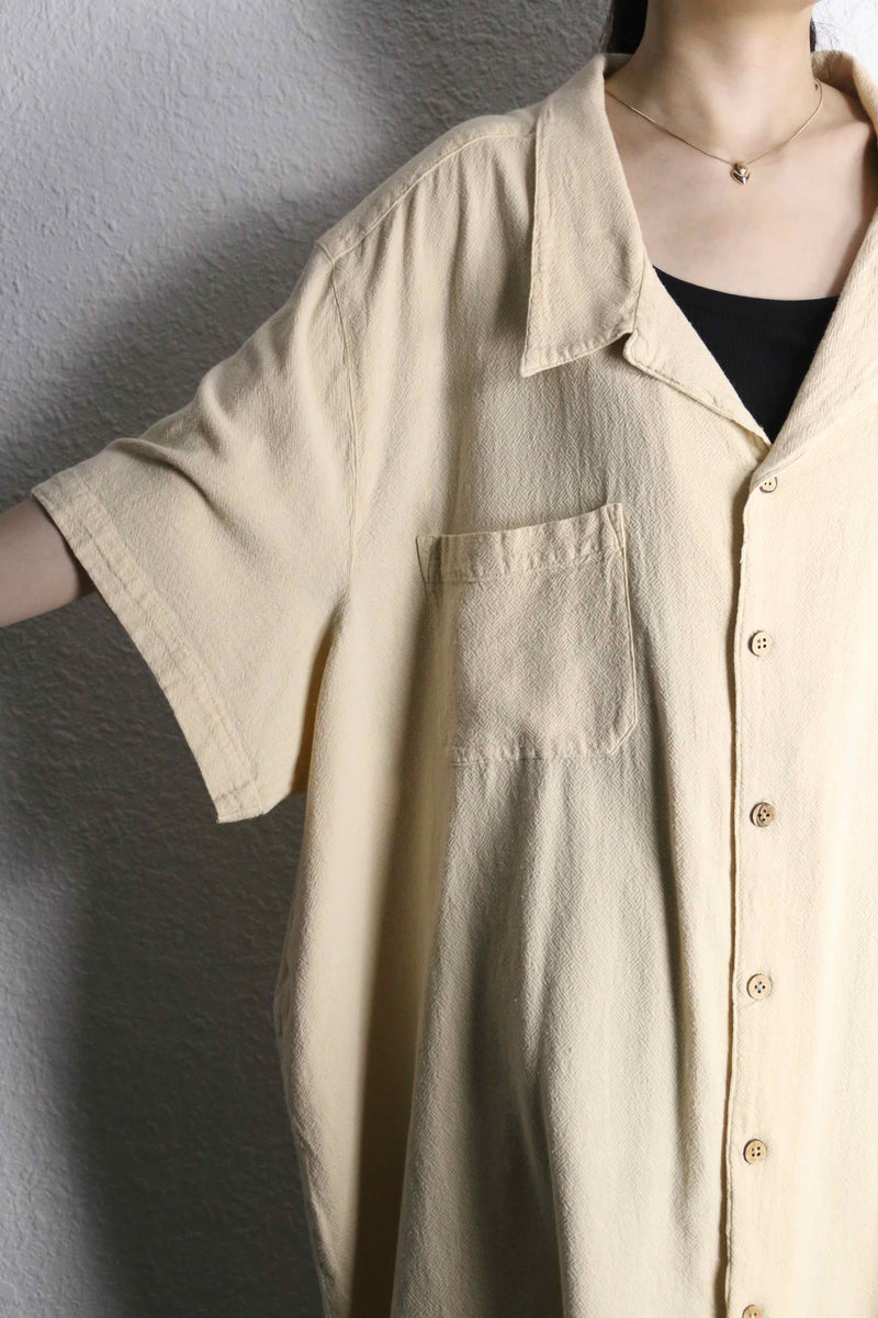 "KING SIZE" ivory open collar shirt
