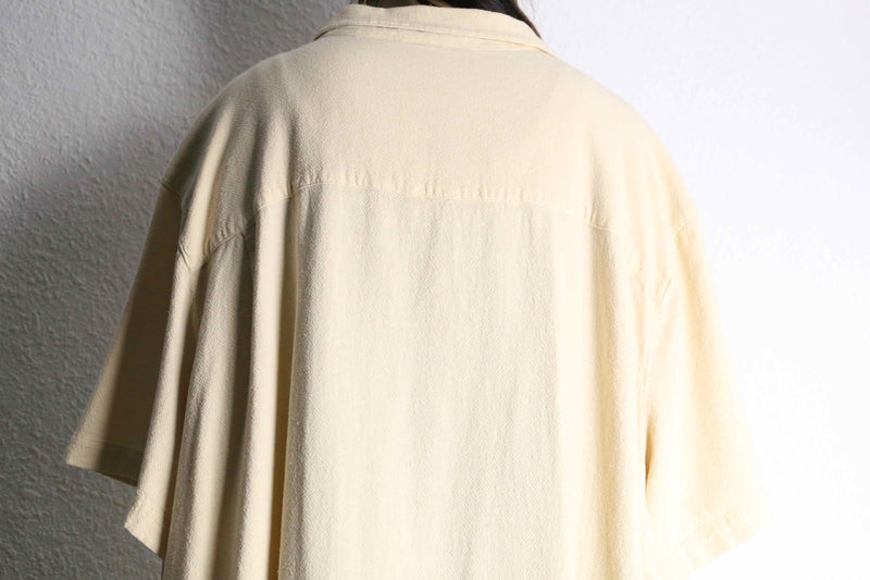 "KING SIZE" ivory open collar shirt