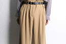 beige color high waist 2 tuck wide pants