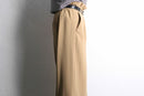 beige color high waist 2 tuck wide pants