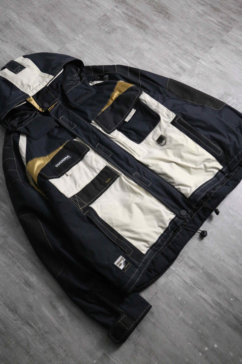 1990s DIADORA technical nylon ski jacket