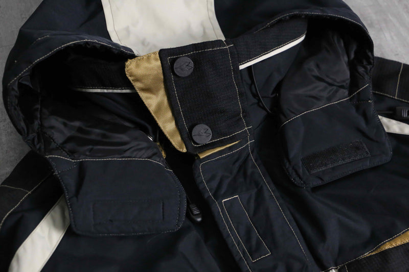 1990s DIADORA technical nylon ski jacket