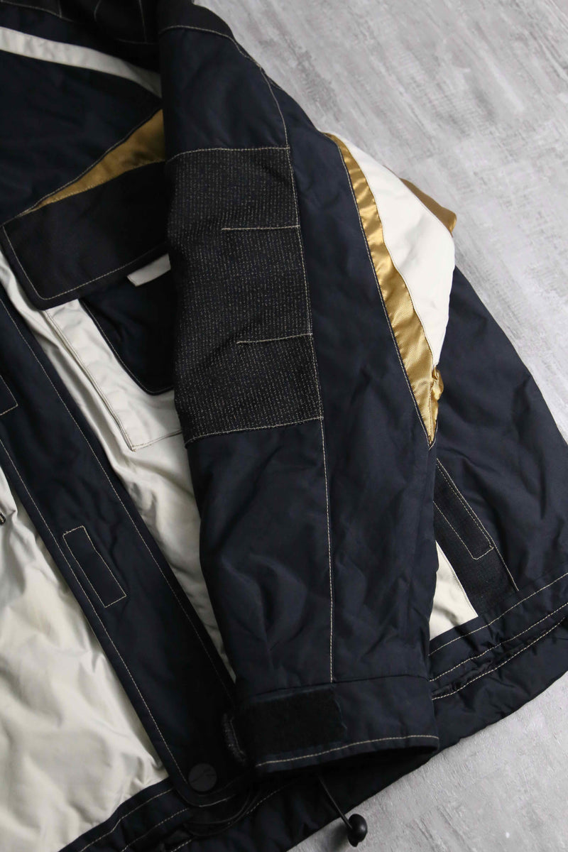 1990s DIADORA technical nylon ski jacket