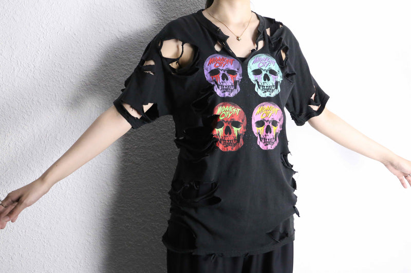 "Re:make" skull damage Tee