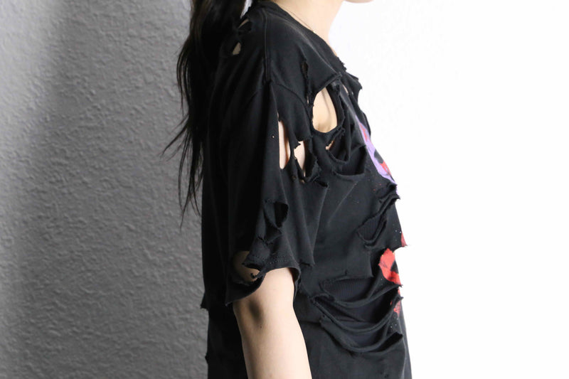 "Re:make" skull damage Tee