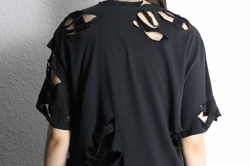 "Re:make" skull damage Tee