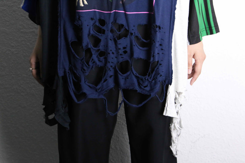 "Re:make" many docking custom Tee