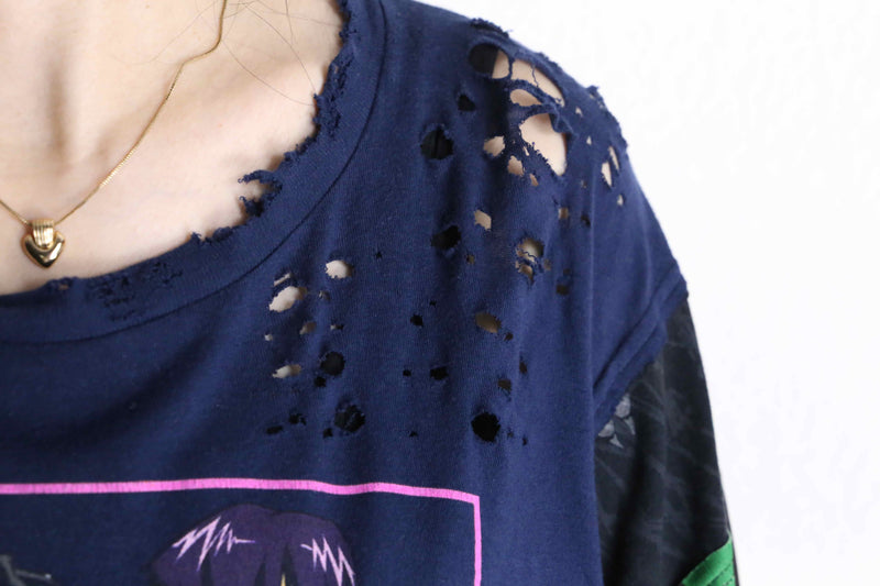 "Re:make" many docking custom Tee
