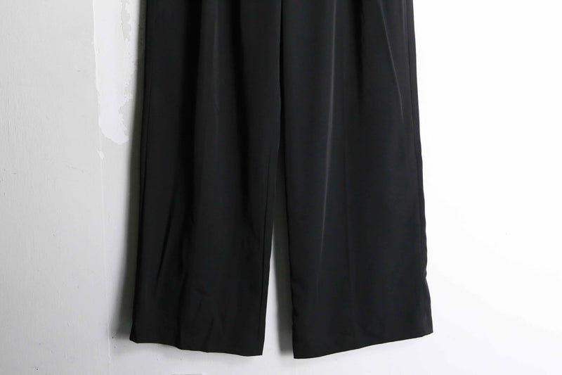 "Calvin Klein" black tapred slacks