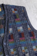 calm tone geometric design  vest