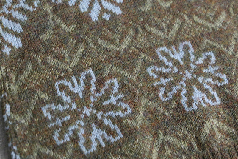 melange snow flake knit