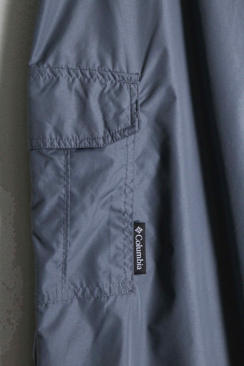 90's "Columbia" metallic gray buggy silhouette technical pants