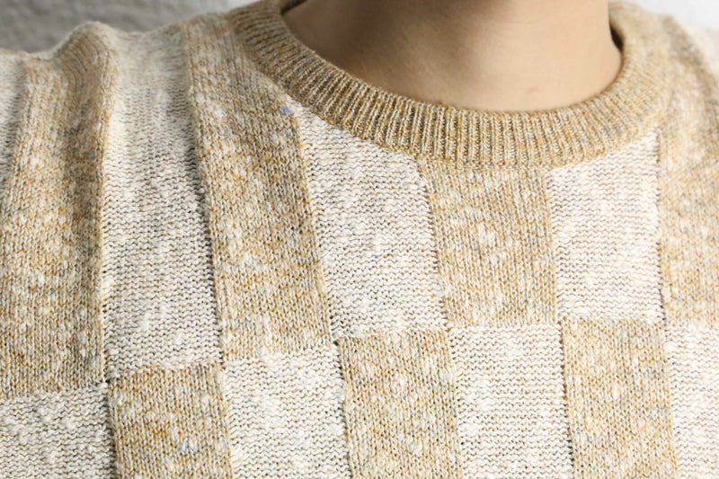beige block pattern design knit