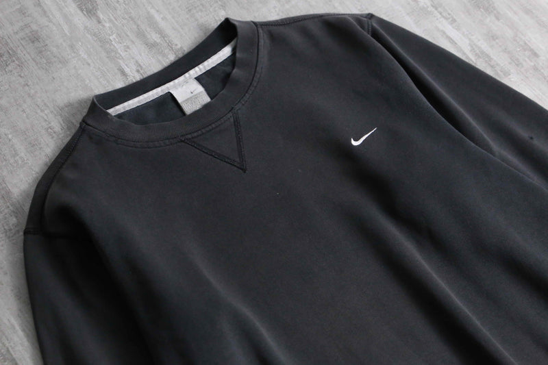2000s NIKE swoosh logo sweat shirt