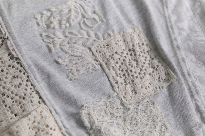 "Re:make" crochet knit & lace flower design docking Tee