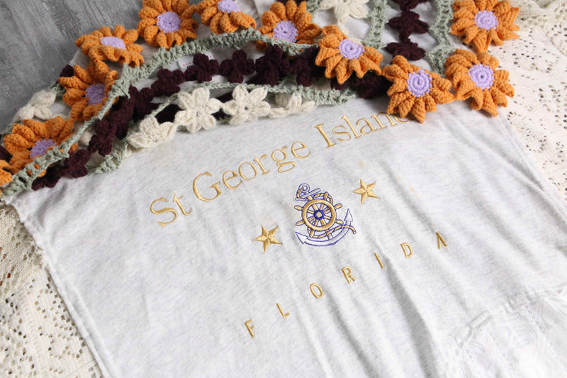 "Re:make" crochet knit & lace flower design docking Tee