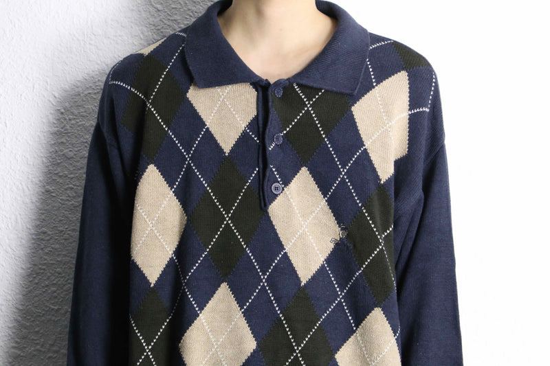 navy argyle pattern knit polo