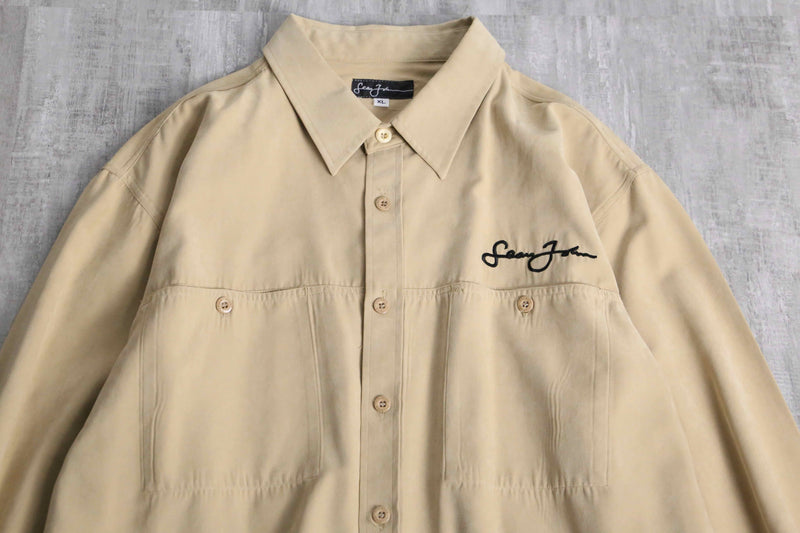 "SEAN JOHN" cream color shirt set up