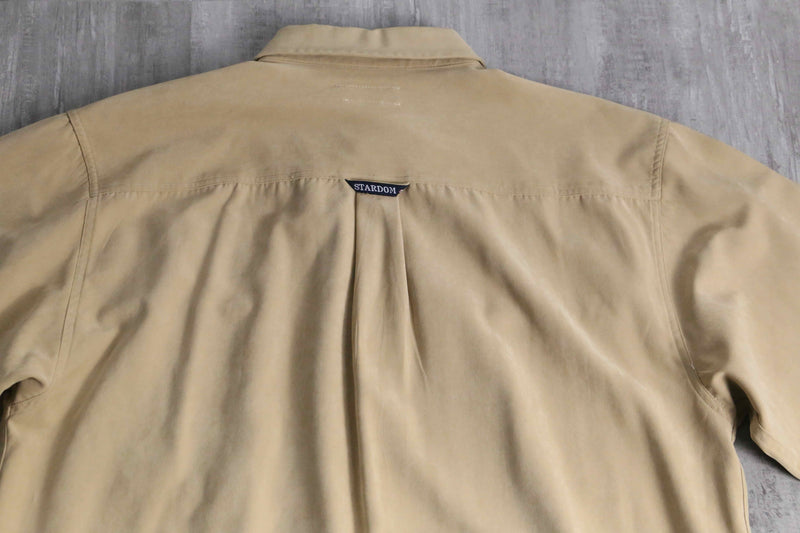 "SEAN JOHN" cream color shirt set up
