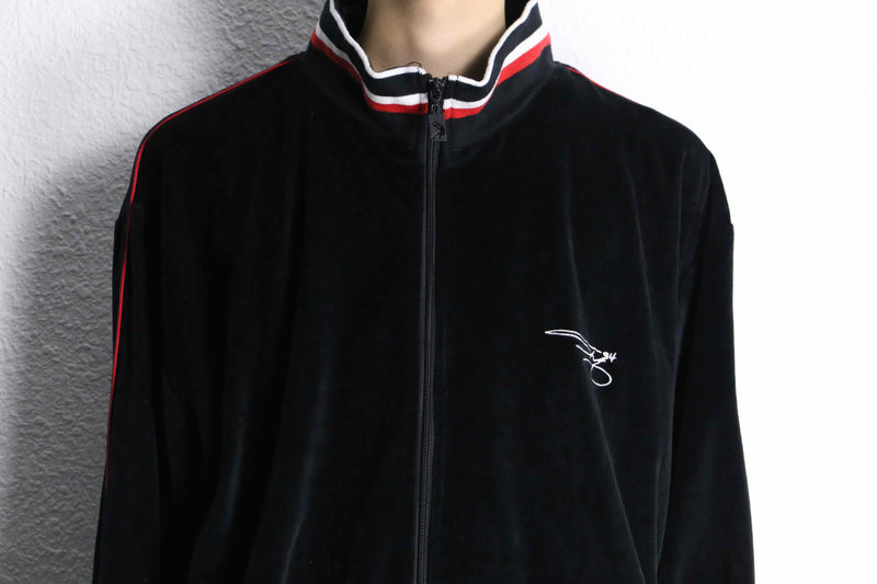 black velour track set-up