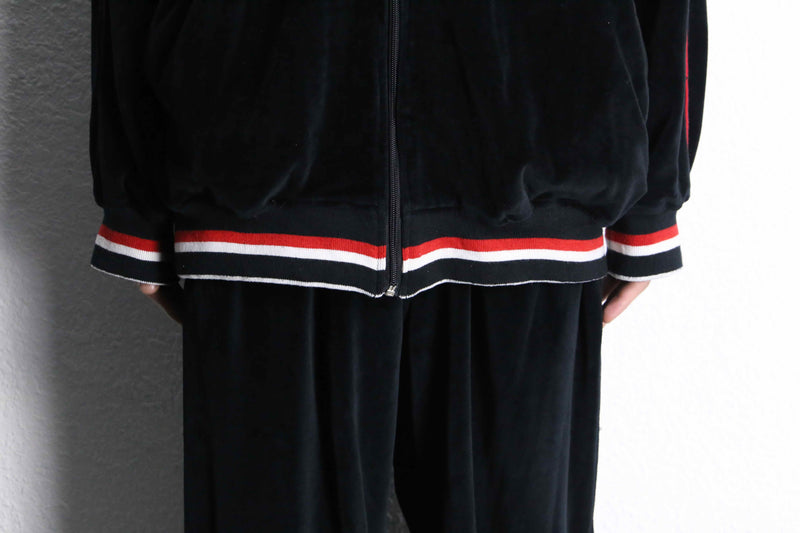 black velour track set-up