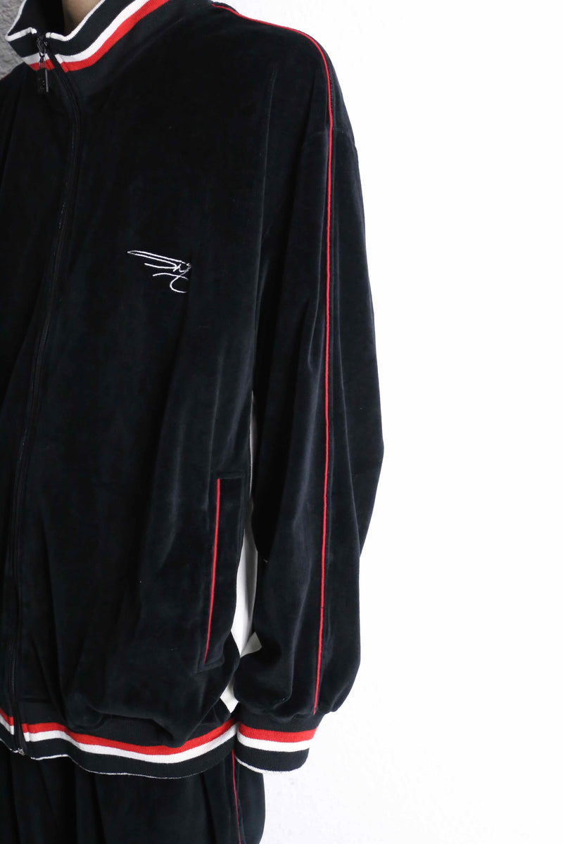 black velour track set-up