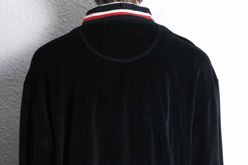 black velour track set-up