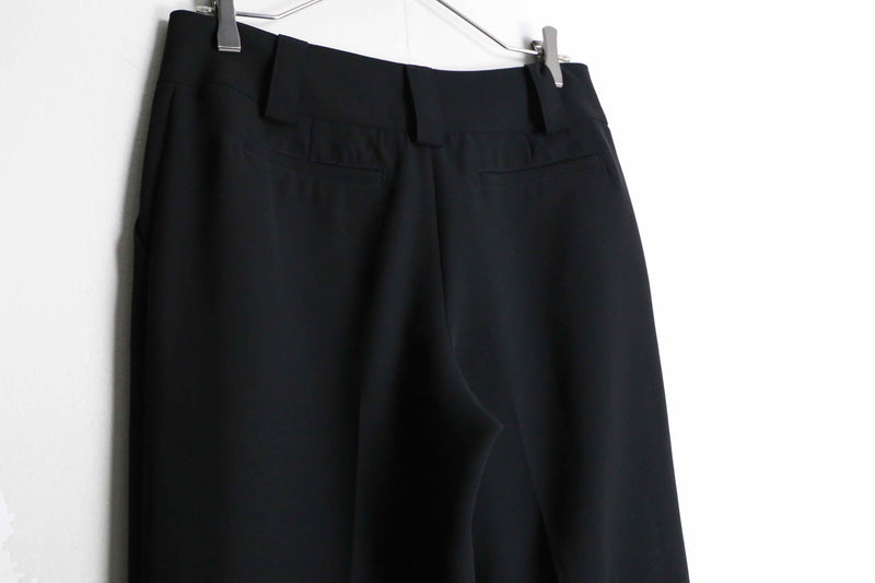 black color drap wide silhouette slacks