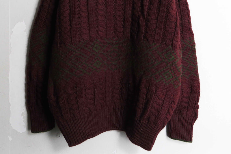 " Timberland" wine read line design wool knit